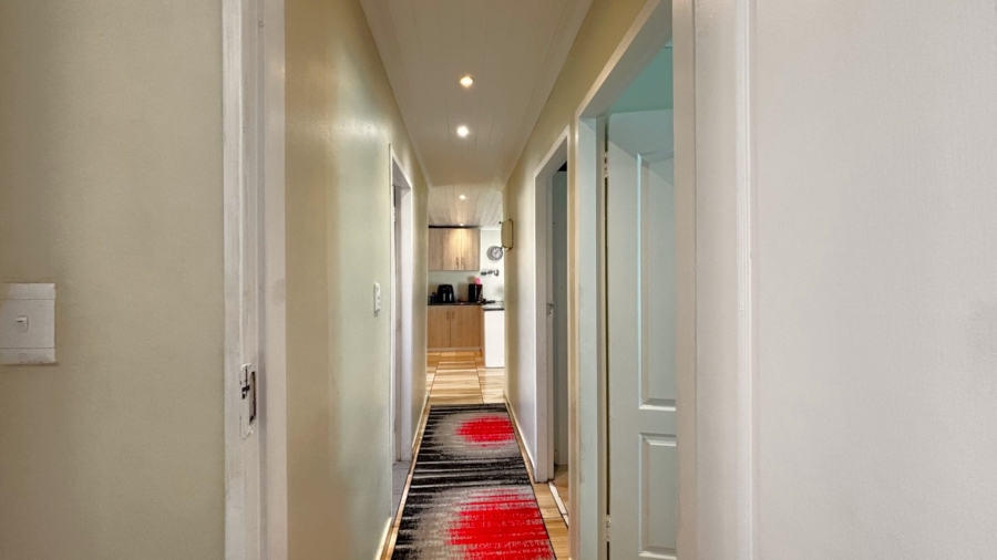 3 Bedroom Property for Sale in Hanover Park Western Cape